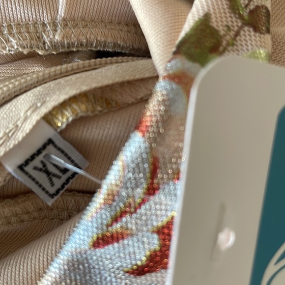 Never Worn😀 Cream with beautiful metallic floral print. open back sundress. NEW - Picture 13 of 13